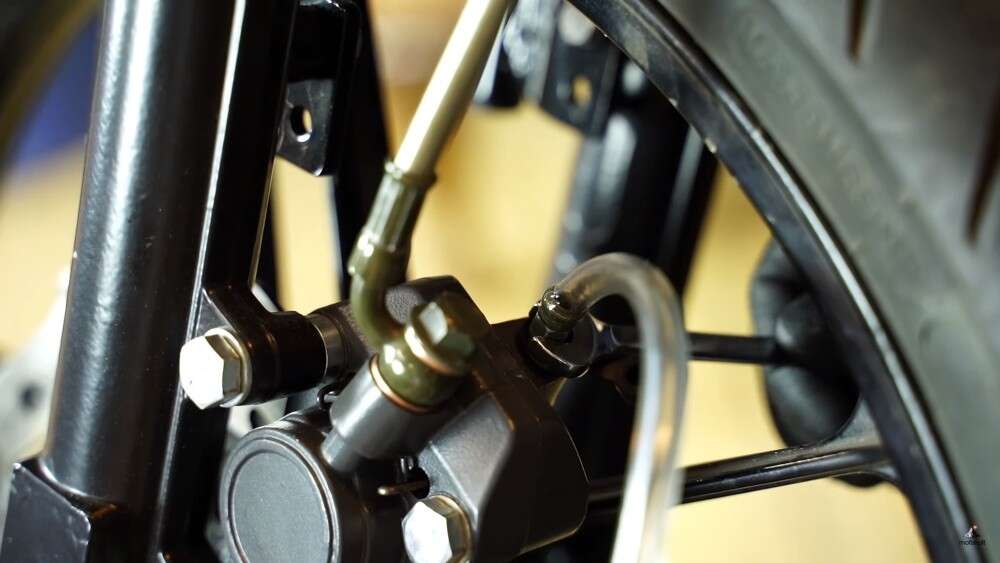 Bremse entlüften | mofakult