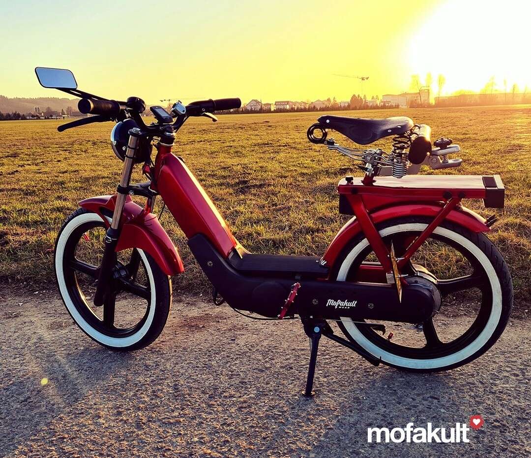 Custom Candy Rote Ciao von Patrick  Custom Candy Rote Ciao von Patrick