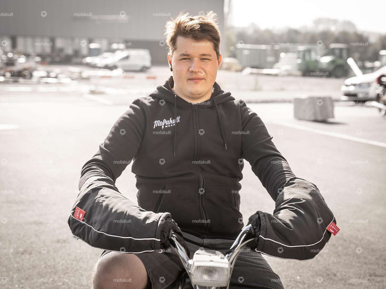 wobs hand protection lined long black Carousel Image 4