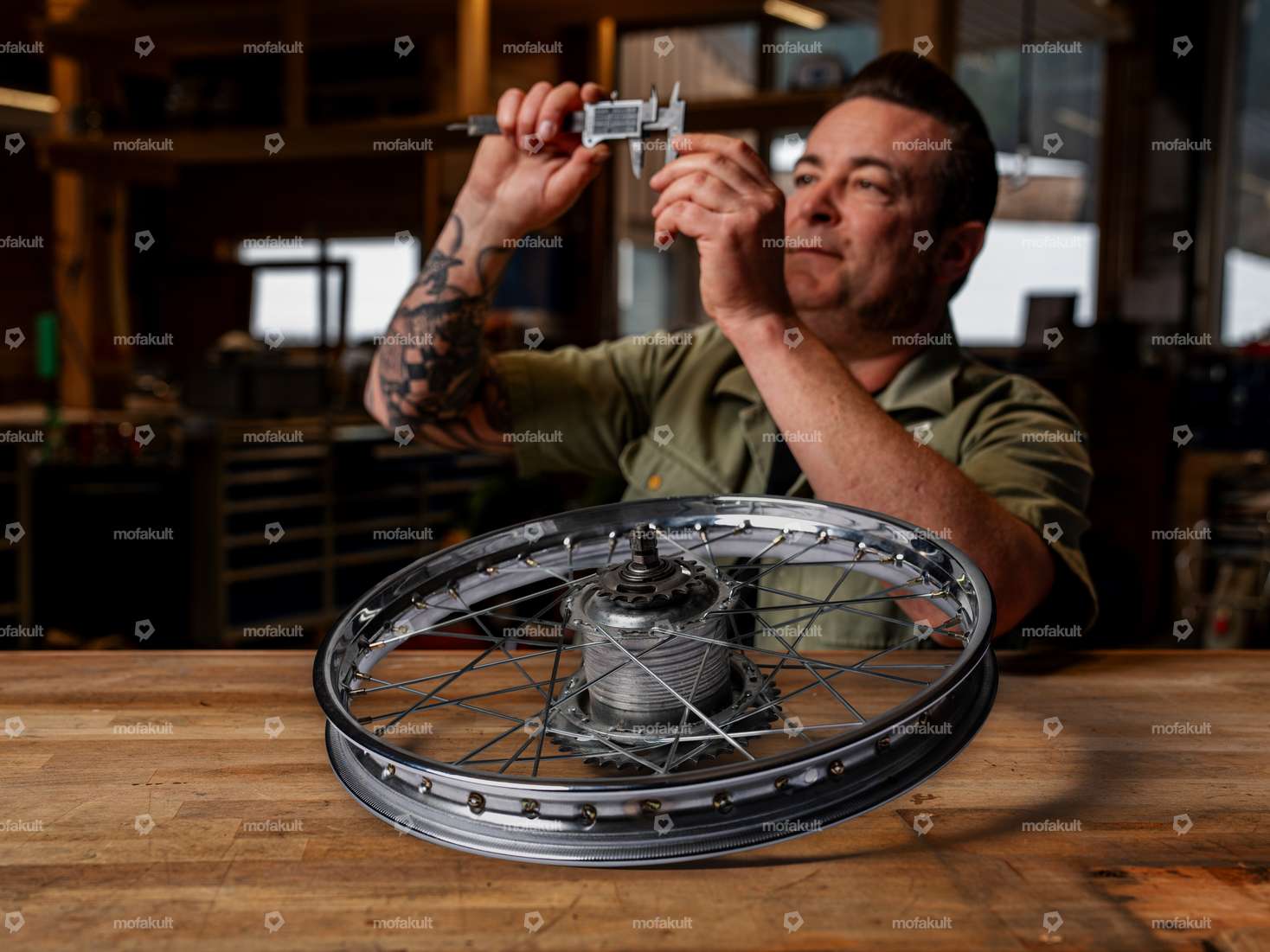 Siggnature Einspeichen (HR90 Rücktrittnabe) 17" Felgenring Carousel Image 1