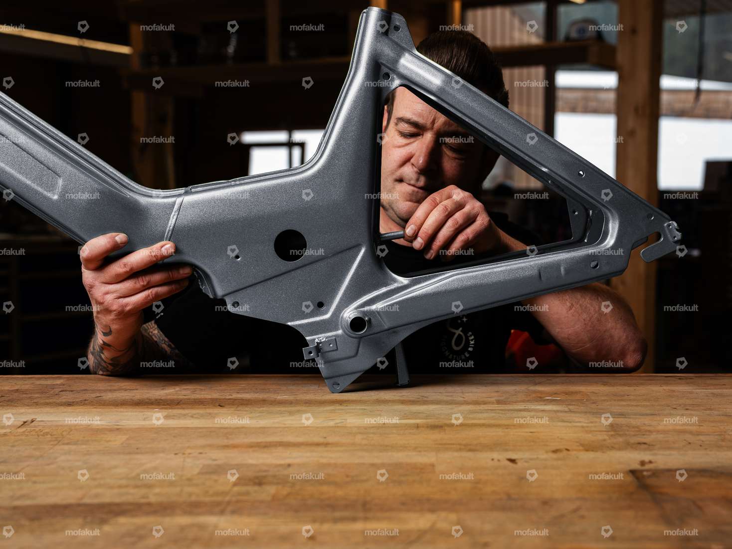 Siggnature Mofa Pulverbeschichtung Rahmentank RAL Carousel Image 1