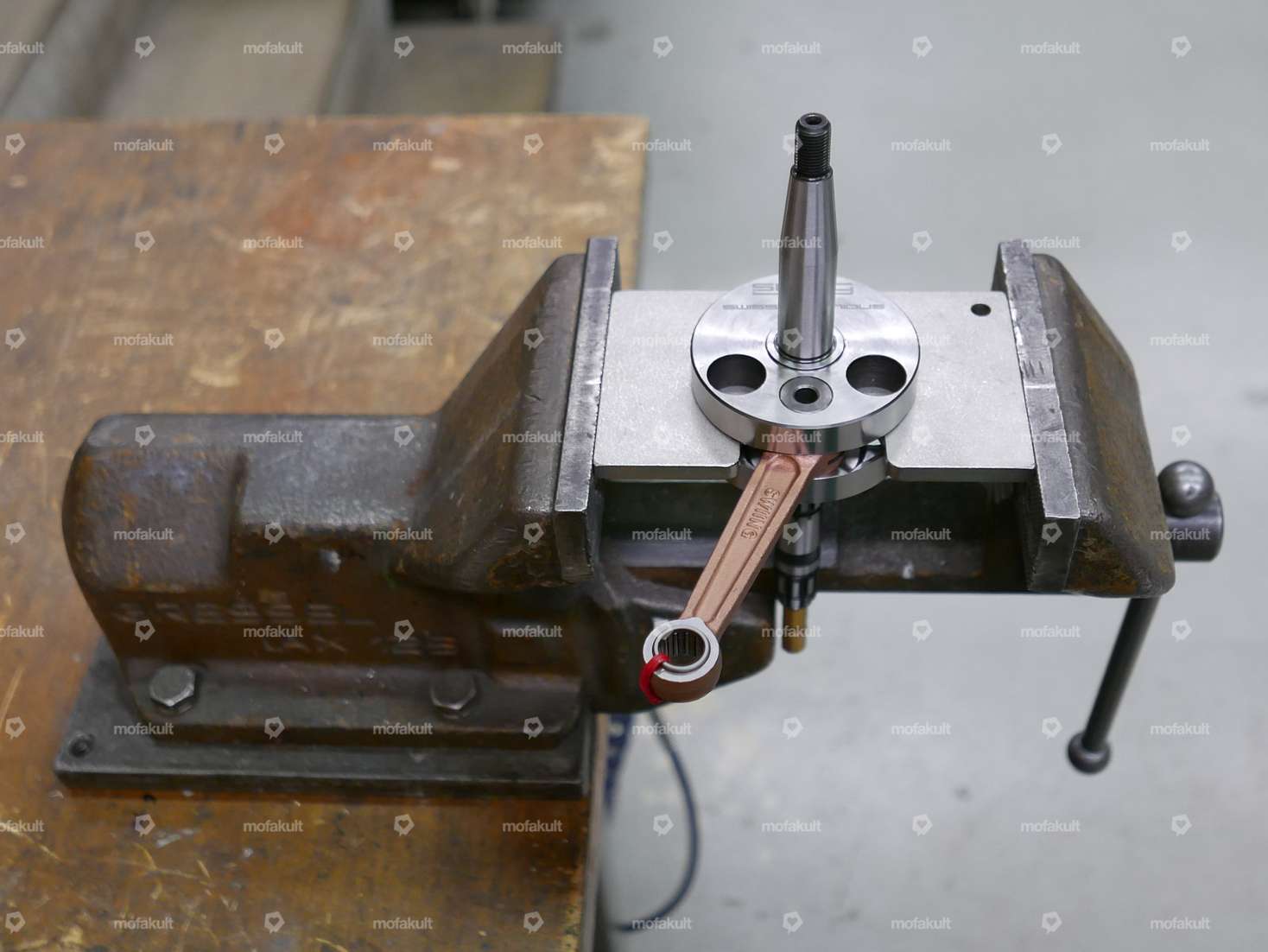 swiing® revival Kurbelwellen-Halter (für Montage der Lager) Carousel Image 4